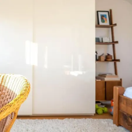 Casa vacanze Stylish 4 Bedroom - Garden - Parking *